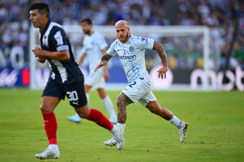 云达不莱梅vs科隆：菅原由势、施密德首发，比尔特、卡明斯基出战