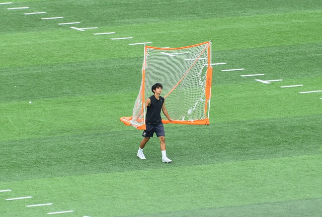 米切尔&莫布利首节合砍26分，其他队友合计只得7分